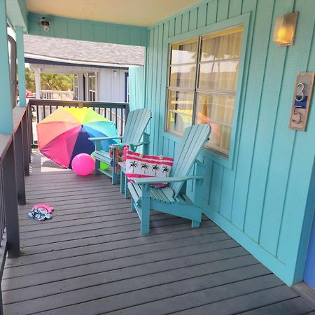 Upper Deck Hotel&Bar - Adults Only South Padre Island Exteriör bild