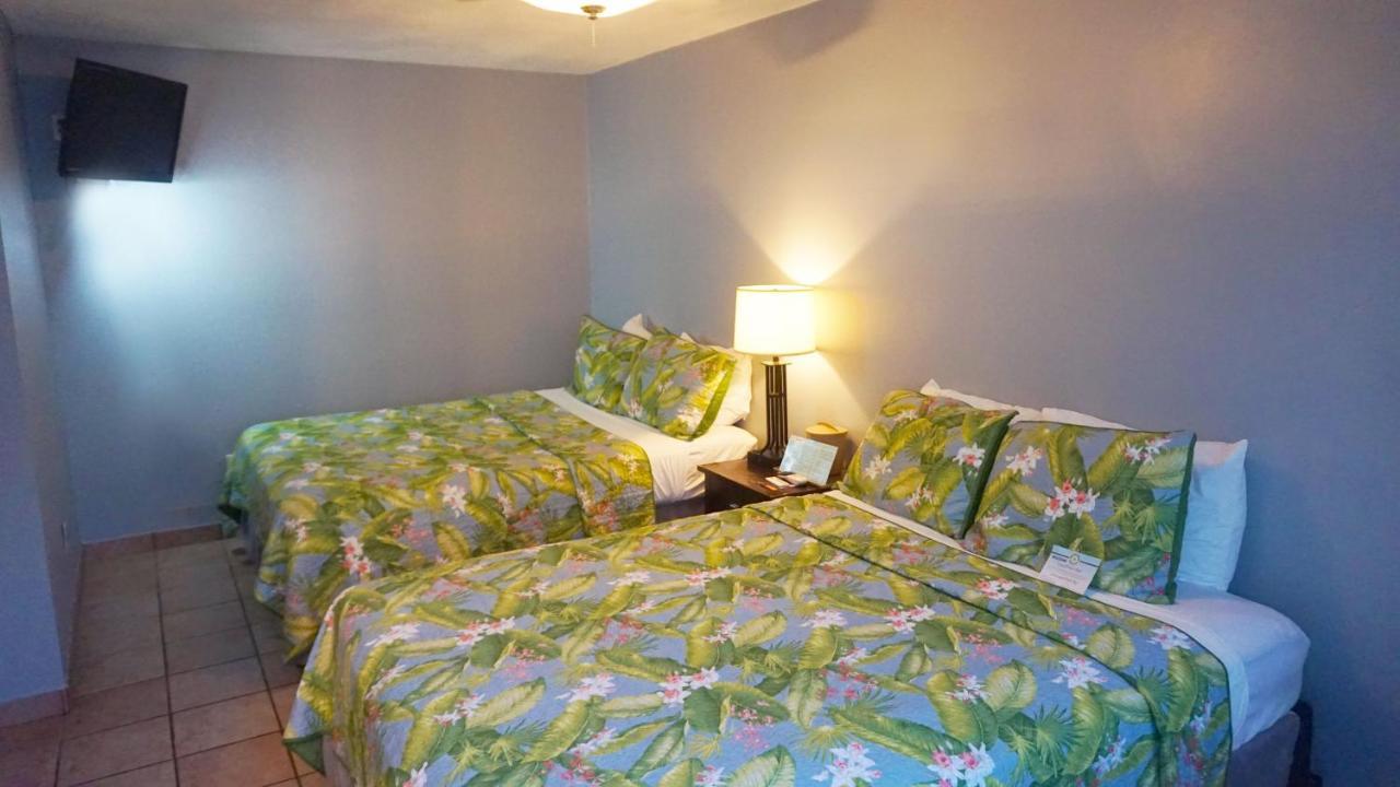 Upper Deck Hotel&Bar - Adults Only South Padre Island Exteriör bild